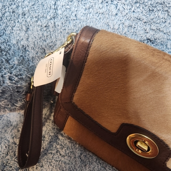 NWT Coach Legacy Haircalf Large Flap Clutch in brass camel - Picture 6 of 10